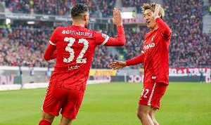 记者：法兰克福确实很欣赏堂安律，但尚未与弗赖堡展开谈判