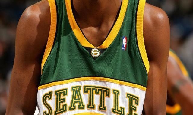 体育赛事视频直播-NBA生涯首秀15周年纪念日 杜兰特再迎两项里程碑