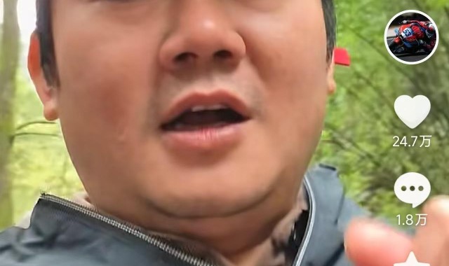 欧冠直播-李亚鹏回应张雪拟拍卖赛车复刻版给嫣然医院捐款：想给他赠茶