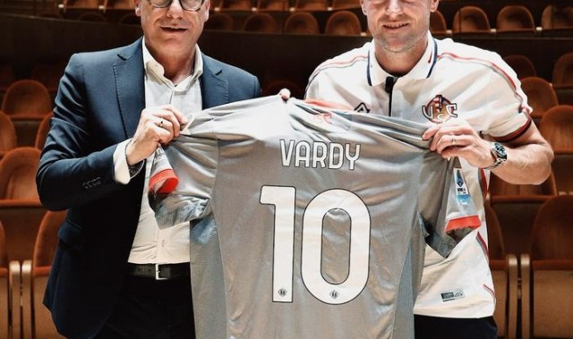 瓦尔迪加盟克雷莫纳身披10号战袍