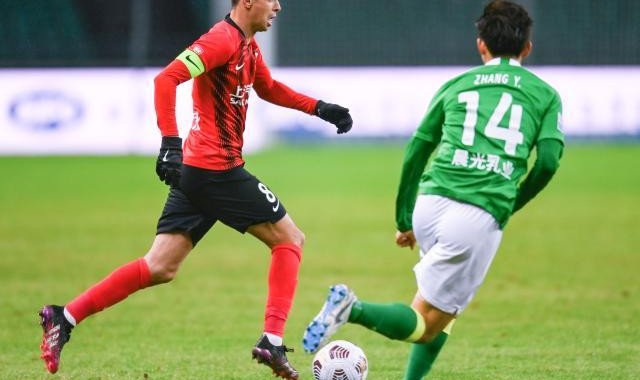 QQ体育直播-奥斯卡启程返沪蓄势足协杯冲冠 回归巴甲依然堪忧