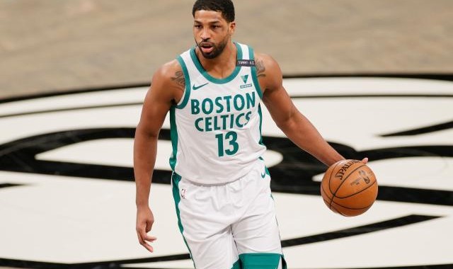 QQ体育直播-凯尔特人连续出手交易 送走TT换回两位侧翼