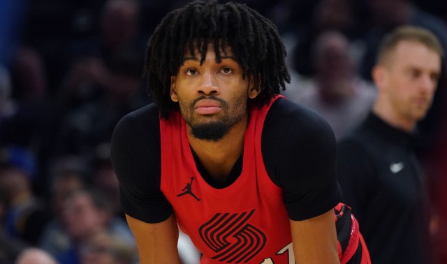 欧冠直播-拓媒：没指望夏普能成为科比 但他也不是百无一用 最需提升三分